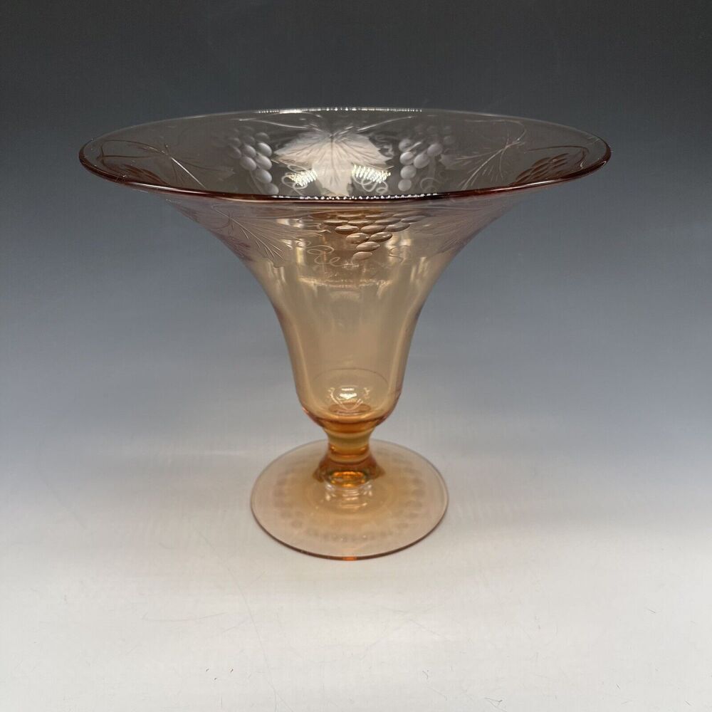 Fostoria Grape Footed Flared Vase 7" Tall‎ Comport Orchid Amber Glass